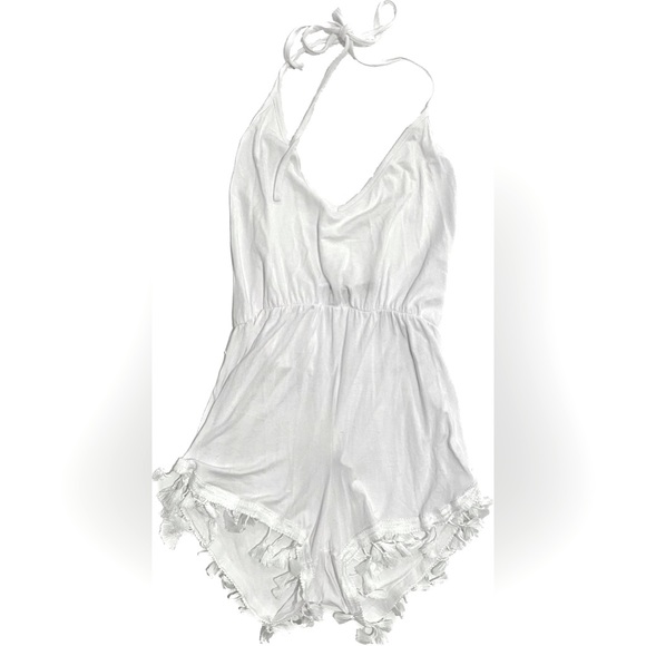 PrettyLittleThing Tassel Romper - Picture 3 of 5